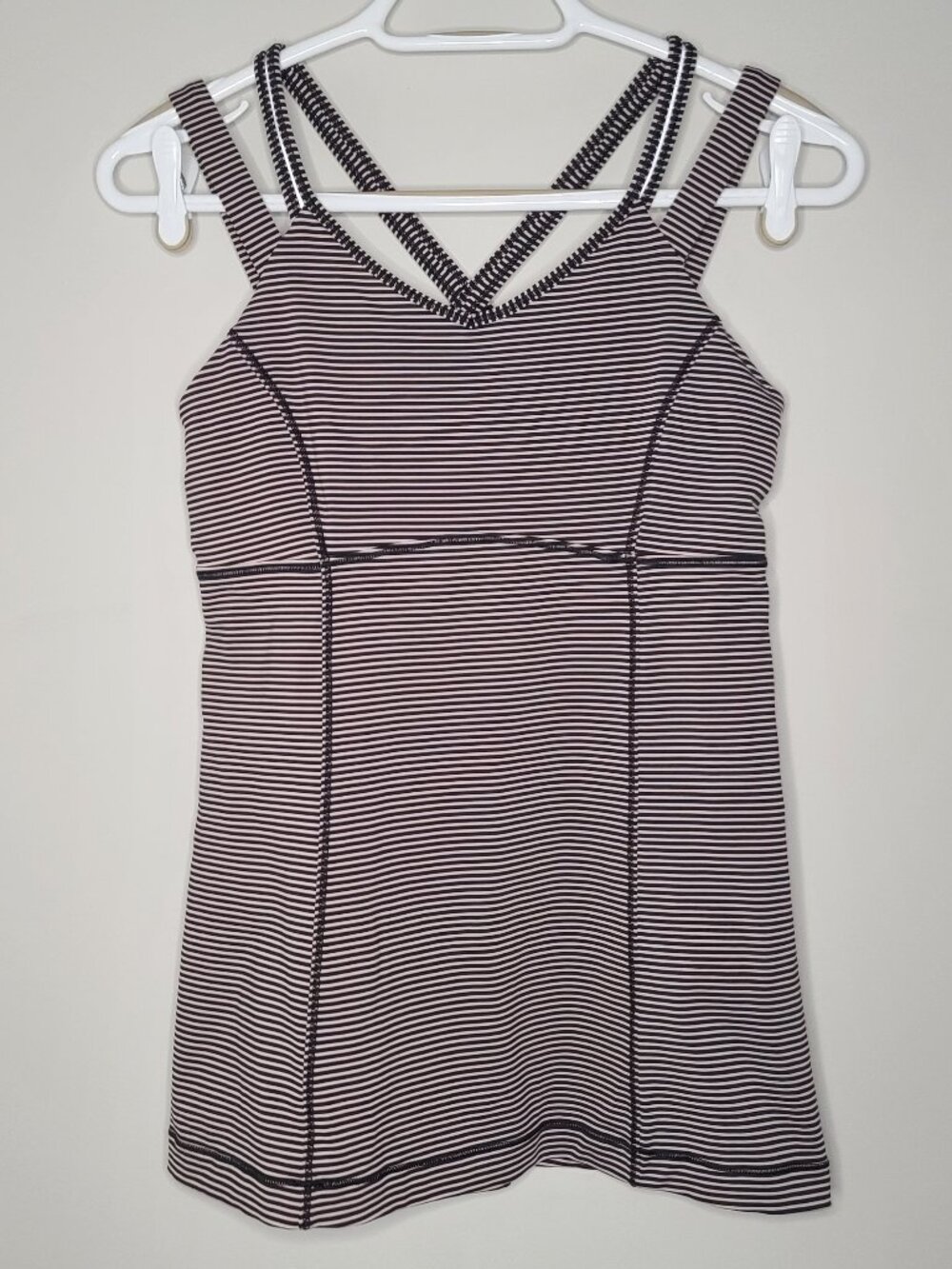 Lululemon Happy Strappy Tank Mini Pop Stripe Black Mink Berry Luxstreme Size 8